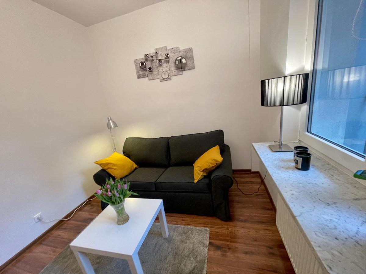 Diamond Metro Wifi 300 Mbs 70'Tv Netflix Hbo Appletv+ Appartement Warschau Buitenkant foto